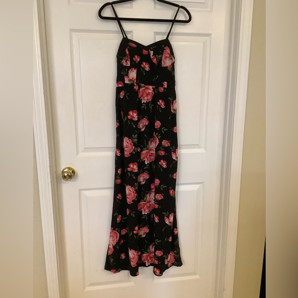 NWOT Xhilaration Floral Maxi Dress, Size Small